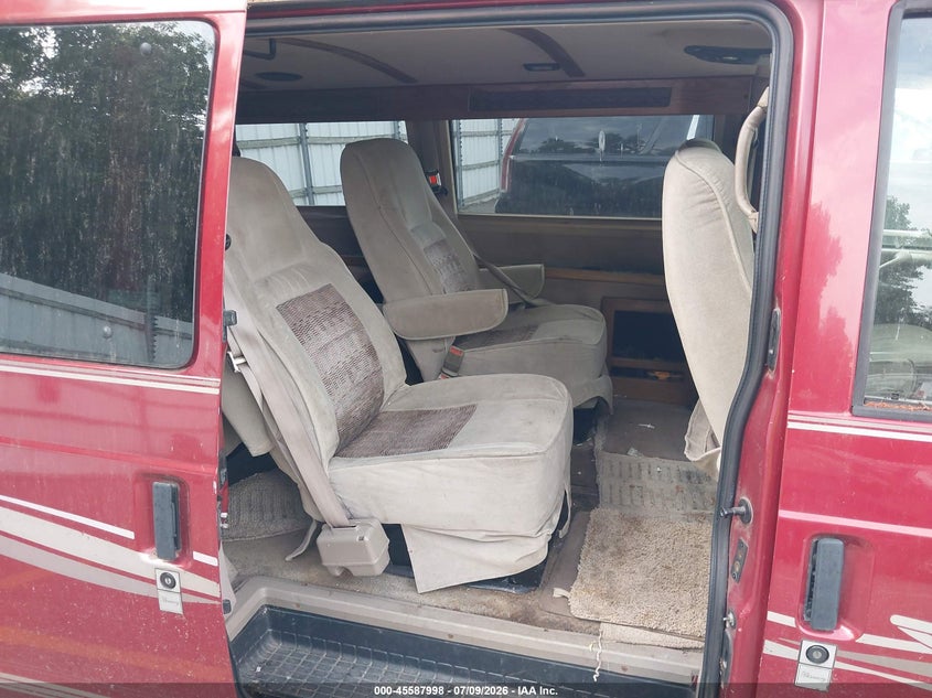 1998 GMC SAFARI auction photo 8