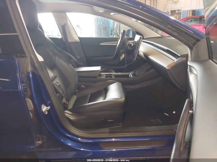 2023 TESLA MODEL 3 auction photo 5