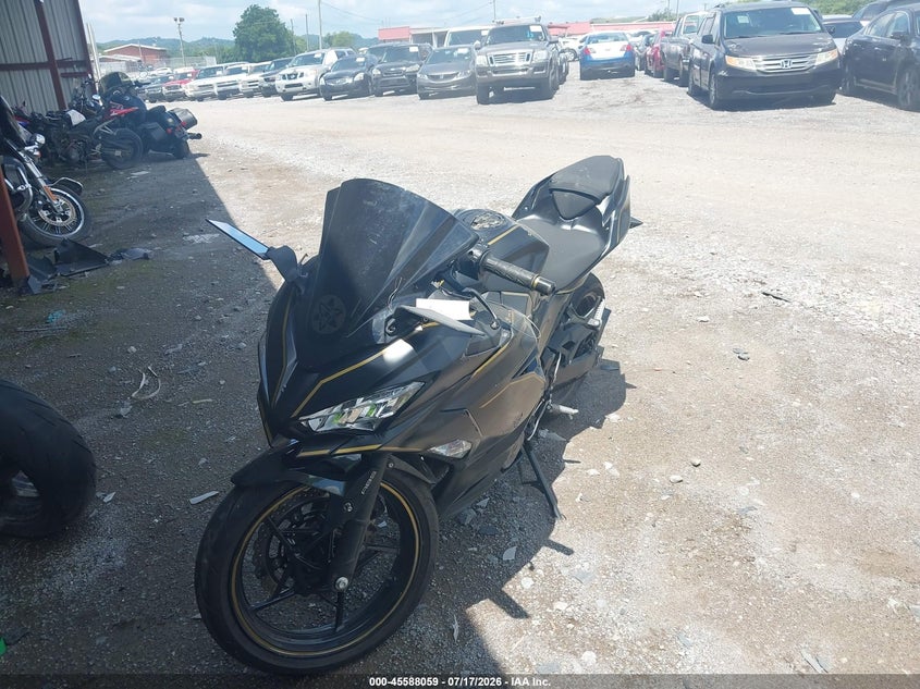 2022 KAWASAKI EX400 auction photo 2