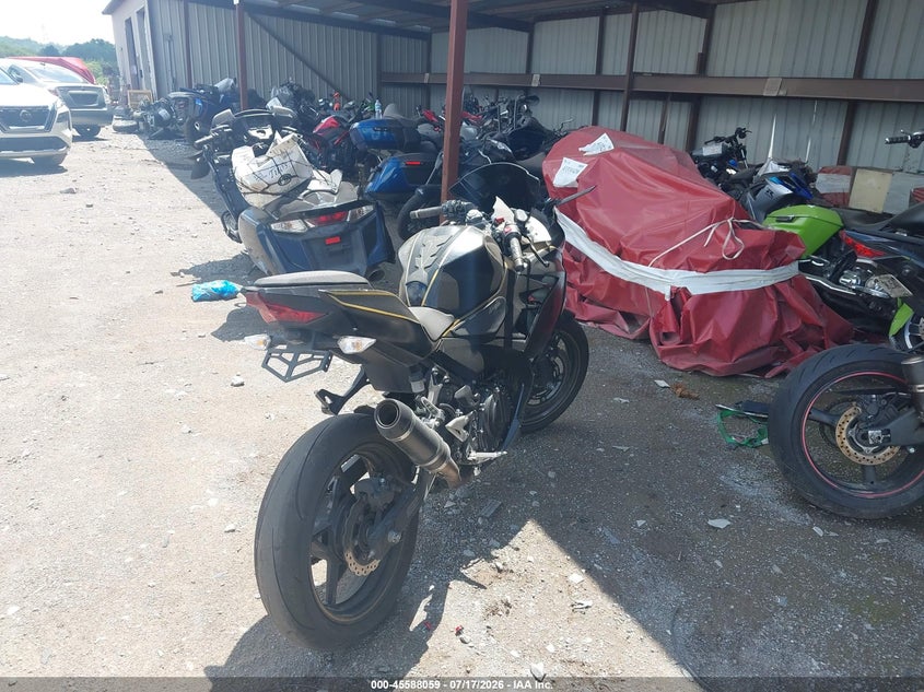 2022 KAWASAKI EX400 auction photo 4