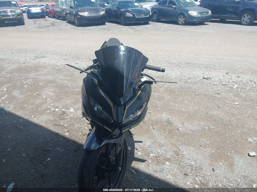2022 KAWASAKI EX400 auction photo 5