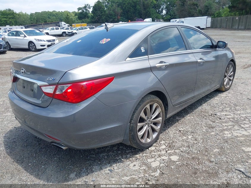 2011 HYUNDAI SONATA auction photo 4