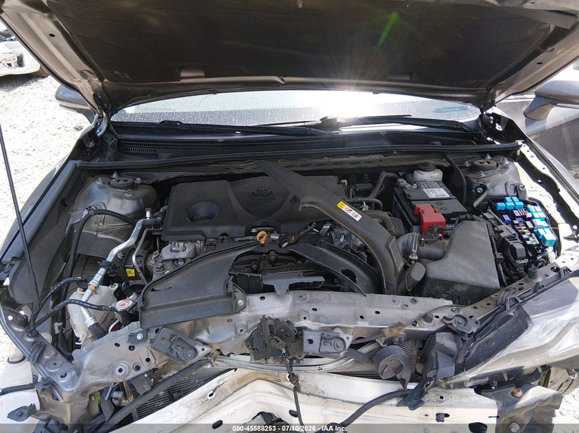 TOYOTA CAMRY - zdjęcie 10