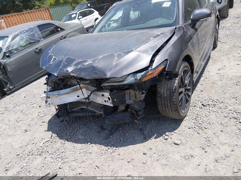 TOYOTA CAMRY - zdjęcie 6