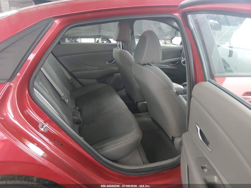 2022 Hyundai Elantra(VIN: 5NPLM4AG1NH075174