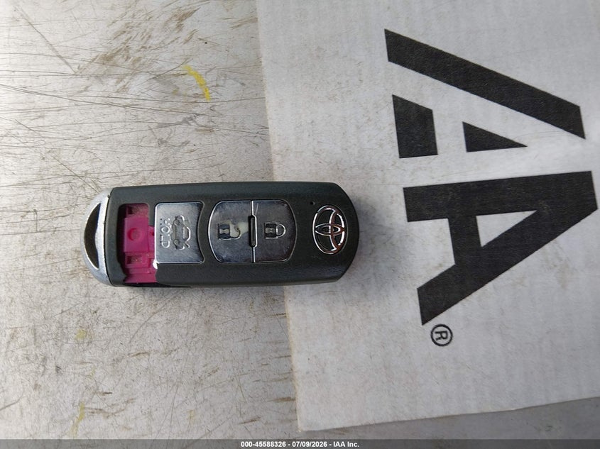 2018 Toyota Yaris Ia VIN: 3MYDLBYV2JY330185 Lot: 45588326