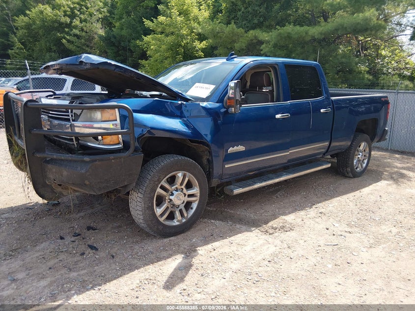 2015 CHEVROLET SILVERADO 2500HD BUILT AFTER AUG 14 auction photo 2