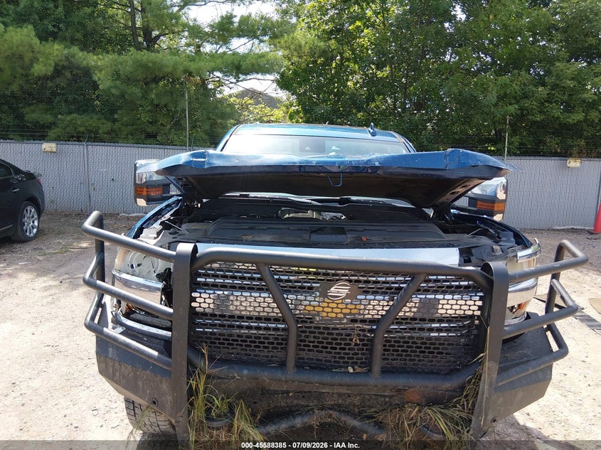 2015 CHEVROLET SILVERADO 2500HD BUILT AFTER AUG 14 auction photo 6