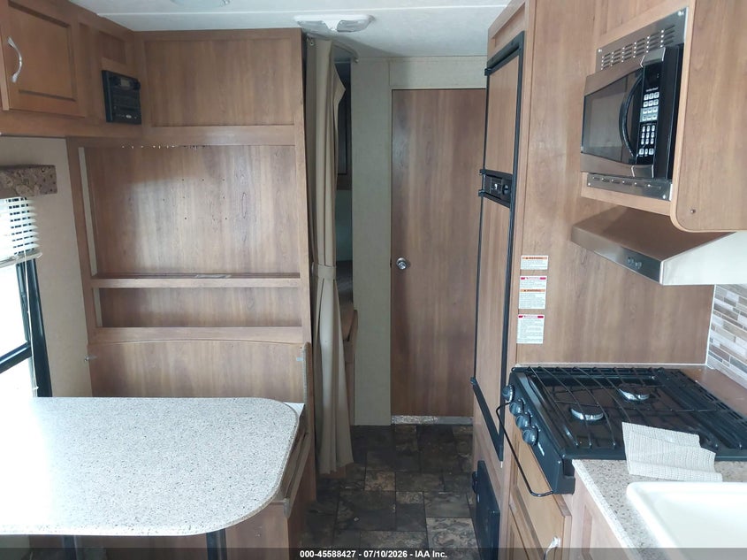 2016 COACHMEN CATALINA auction photo 8