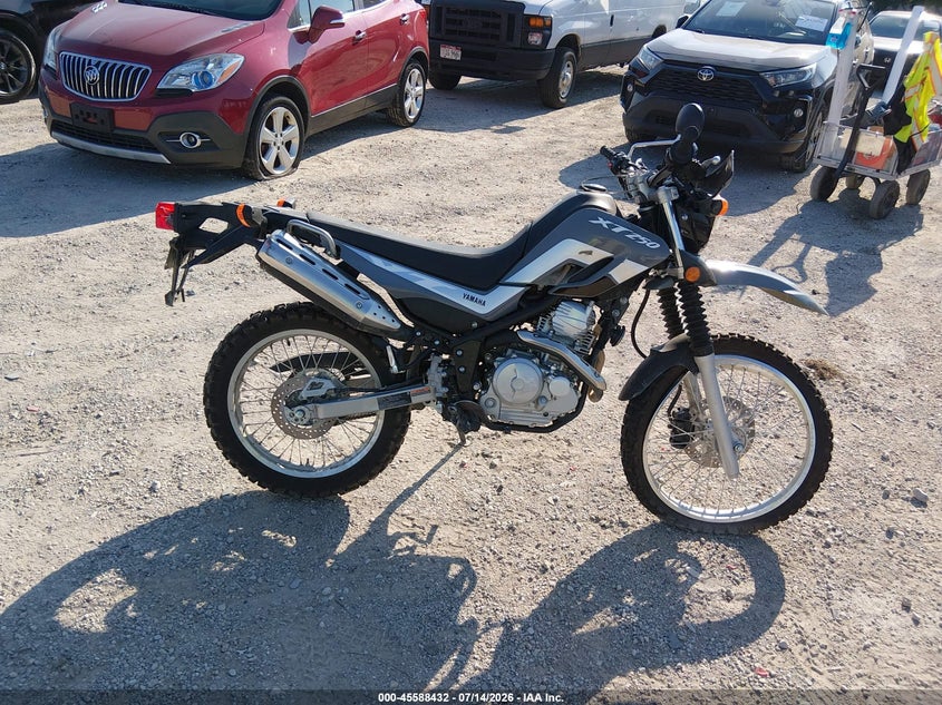 2024 Yamaha Xt250 VIN: JYADG24E7RA017279 Lot: 45588432
