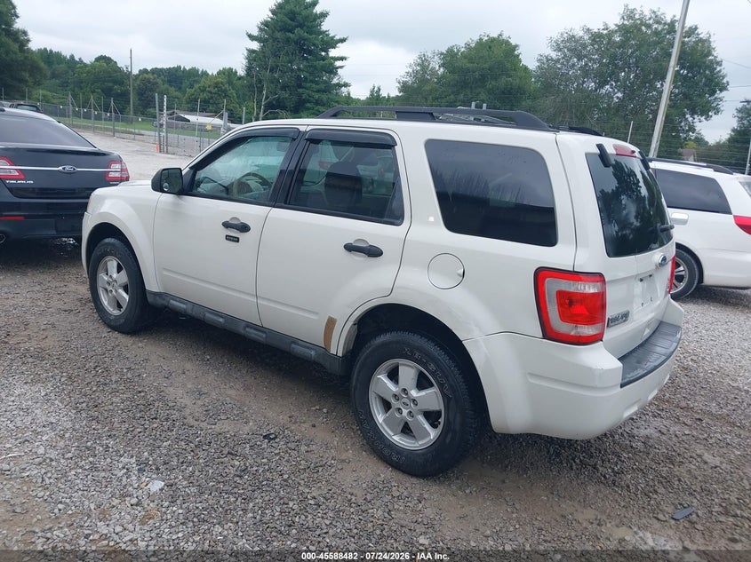 2010 FORD ESCAPE auction photo 3