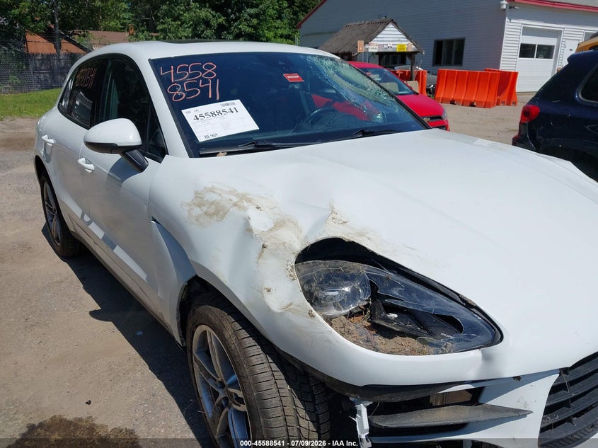 2019 Porsche Macan VIN: WP1AA2A55KLB01655 Lot: 45588541