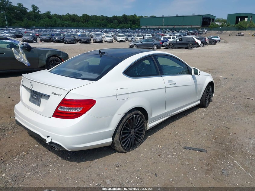 2014 MERCEDES-BENZ C 350 auction photo 4
