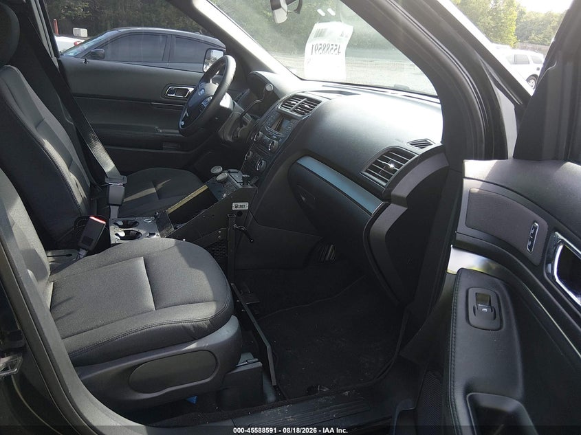 2017 FORD UTILITY POLICE INTERCEPTOR auction photo 5