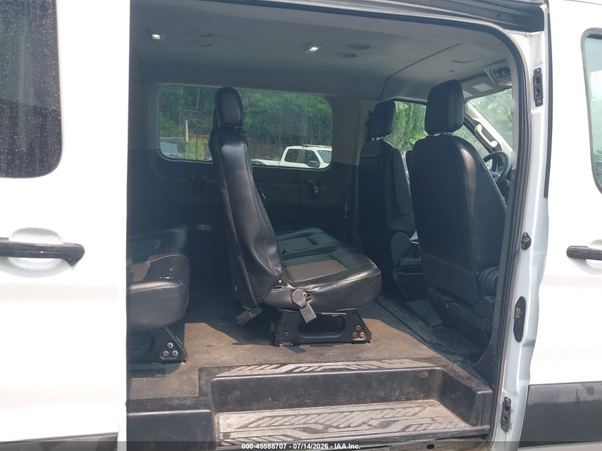 2021 FORD TRANSIT-150 PASSENGER VAN auction photo 8