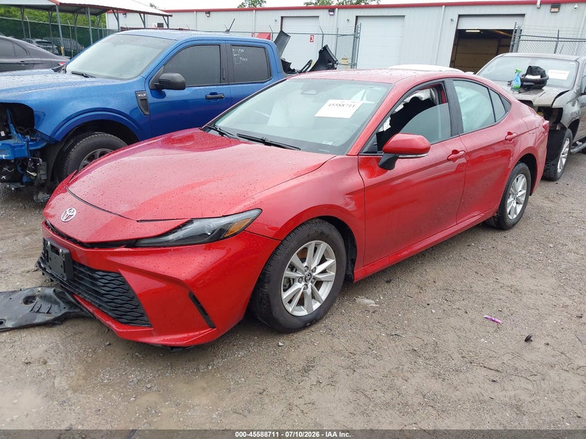 2025 Toyota Camry, Front End, IAAI, VIN 4T1DAACKXSU015937 — photo 2