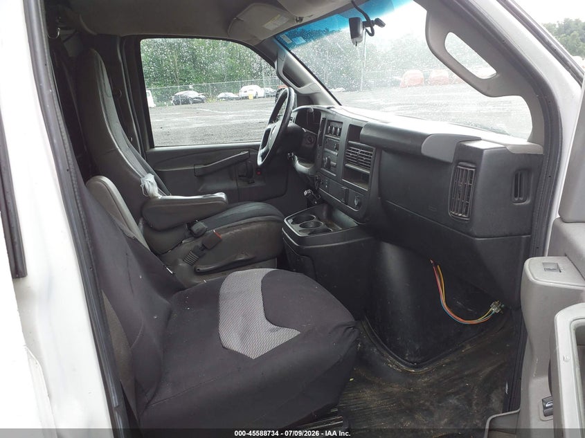 2018 CHEVROLET EXPRESS 2500 auction photo 5