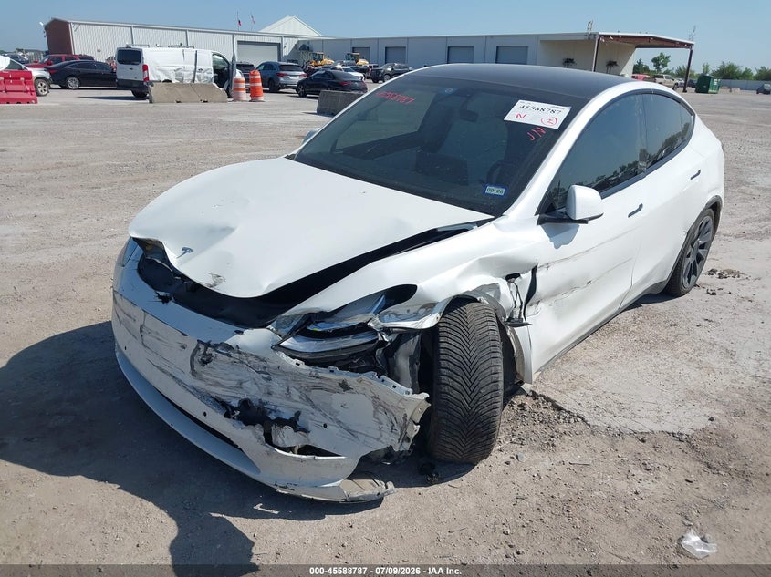 Vin: 5yjygdee2mf257386, lot: 46087164, tesla model y long range dual motor all-wheel drive 20212