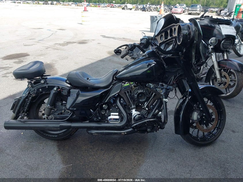 2014 Harley-Davidson Flhx Street Glide VIN: 1HD1KBM10EB668582 Lot: 45588854