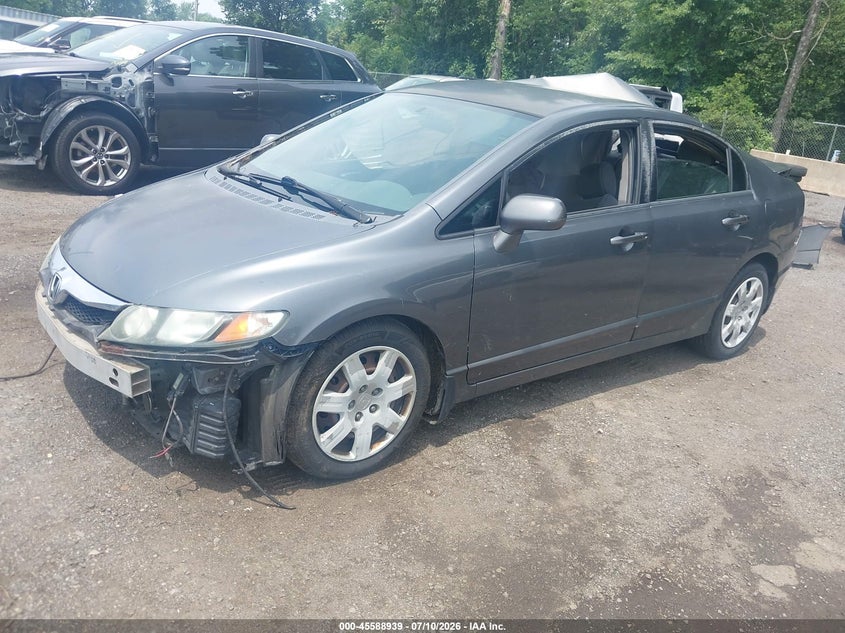 2009 Honda Civic, Right Side, IAAI, VIN 2HGFA16549H368210 — photo 2