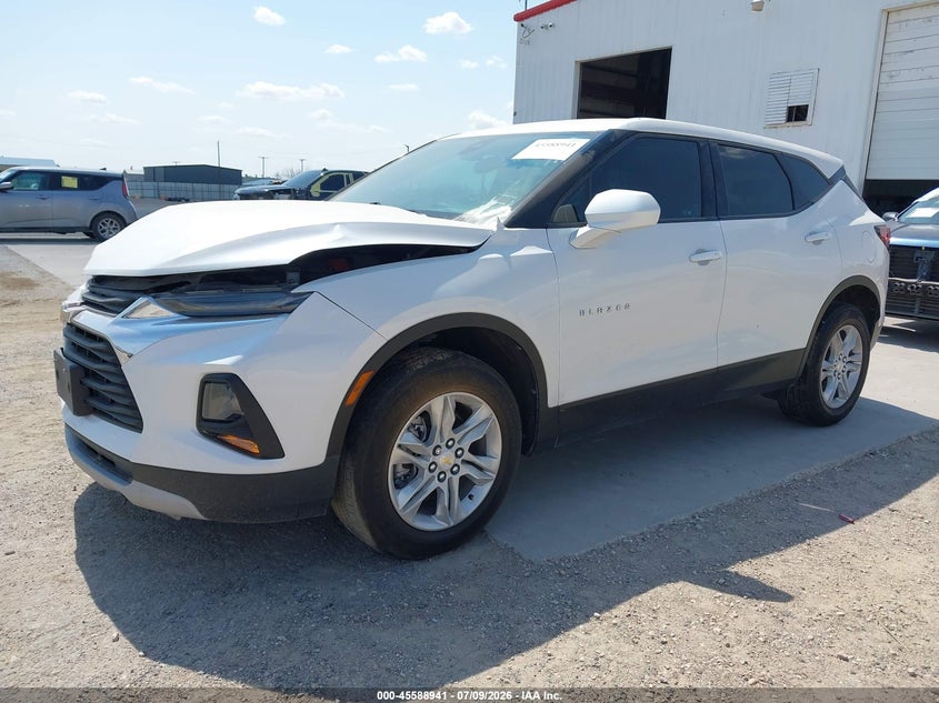 2021 Chevrolet Blazer, Front End, IAAI, VIN 3GNKBCR42MS580917 — photo 2