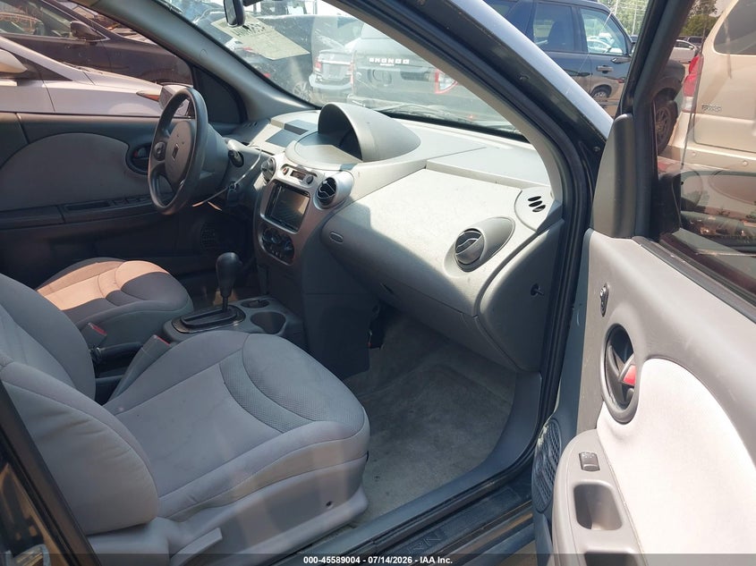 2004 SATURN ION auction photo 5