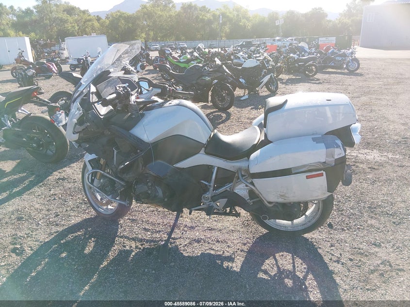 2024 BMW R 1250 Rt VIN: WB10L0308R6J50996 Lot: 45589086