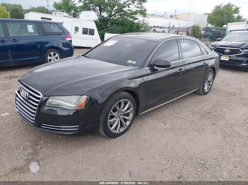 2014 AUDI A8 L auction photo 2