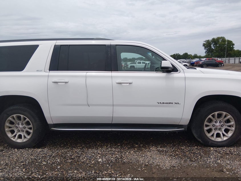GMC YUKON XL - zdjęcie 13