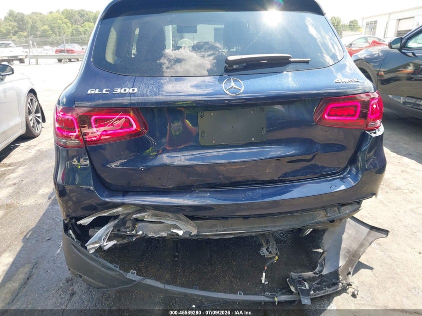 2022 MERCEDES-BENZ GLC 300 auction photo 6
