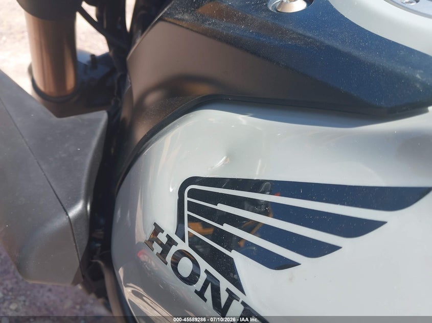 2024 Honda Cb650 R VIN: MLHRH1652R5000832 Lot: 45589286