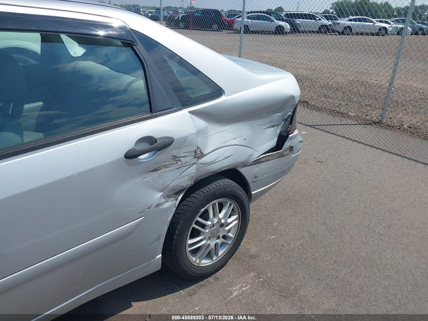 2007 FORD FOCUS auction photo 6