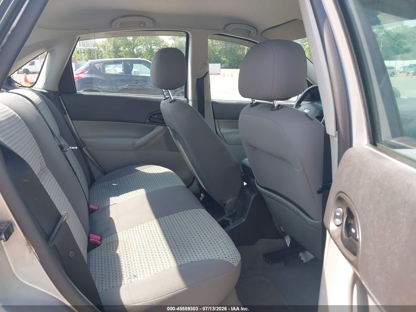 2007 FORD FOCUS auction photo 8