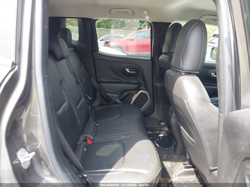 2016 JEEP RENEGADE auction photo 8