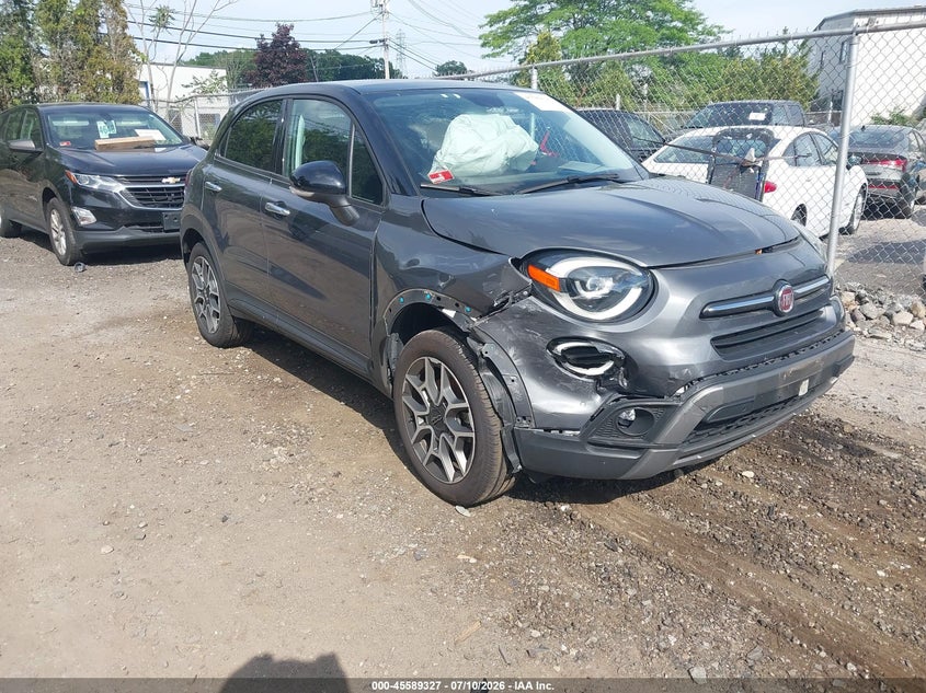 2021 FIAT 500X auction photo 1