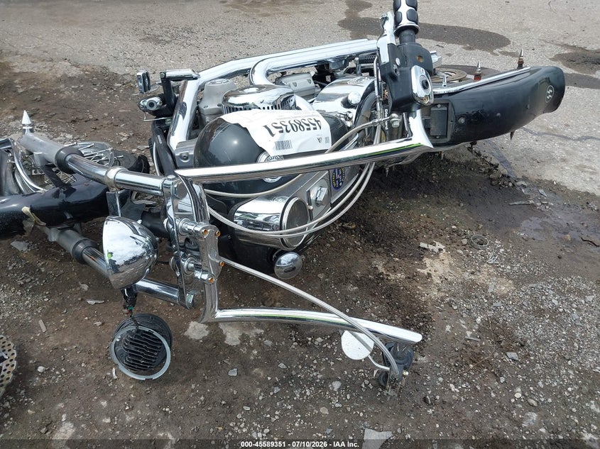 2005 HARLEY-DAVIDSON FXST auction photo 2