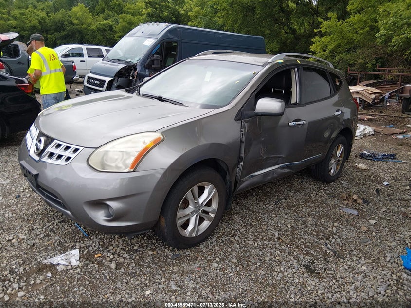 2012 NISSAN ROGUE auction photo 2