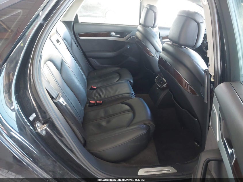 2011 Audi A8 4.2 VIN: WAUAVAFD9BN000880 Lot: 45589495