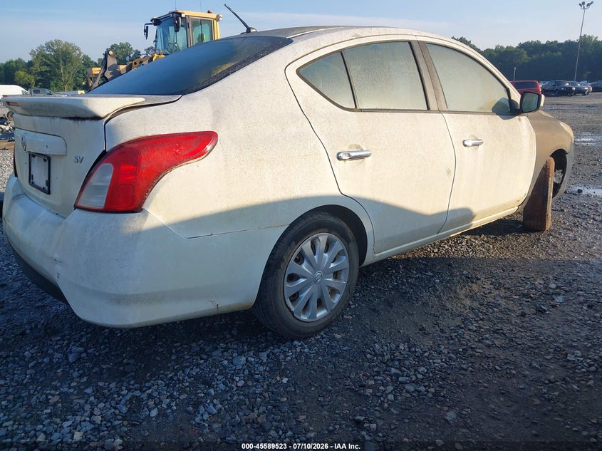 AtlanticExpress - Nissan Versa