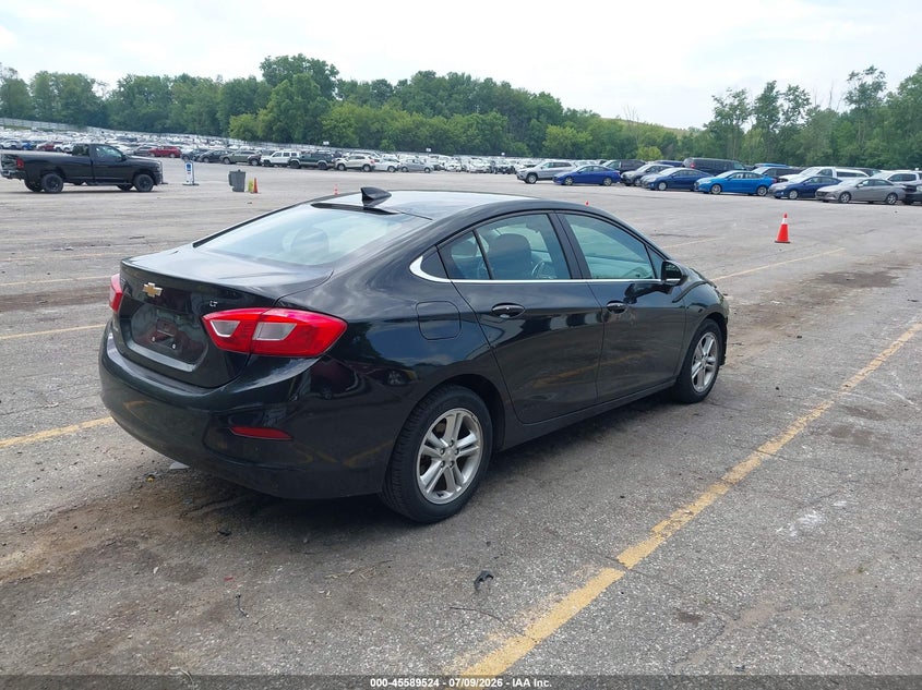 2017 CHEVROLET CRUZE auction photo 4