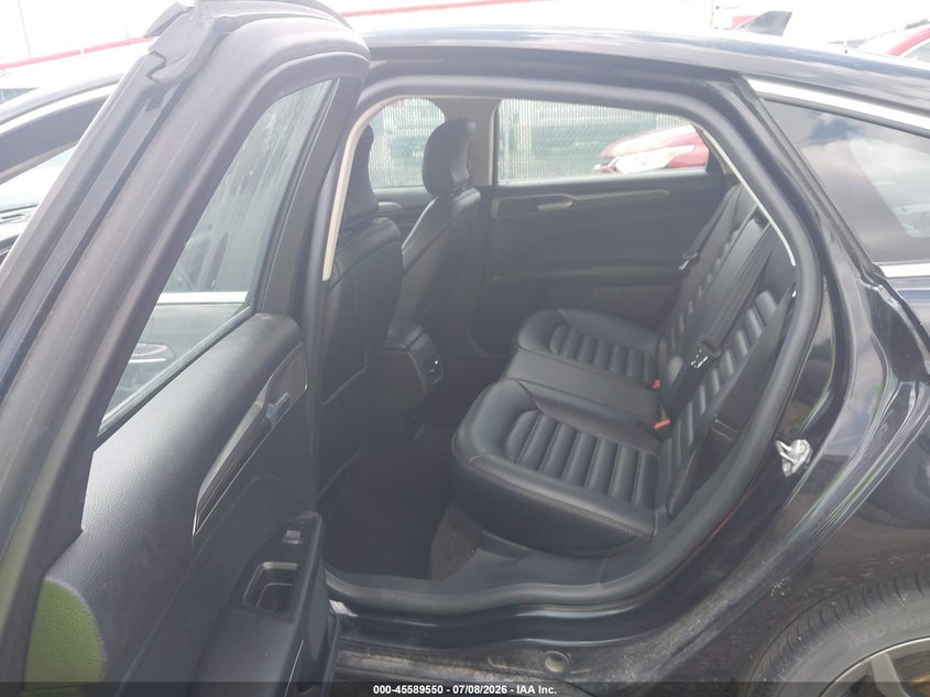 2019 FORD FUSION auction photo 8