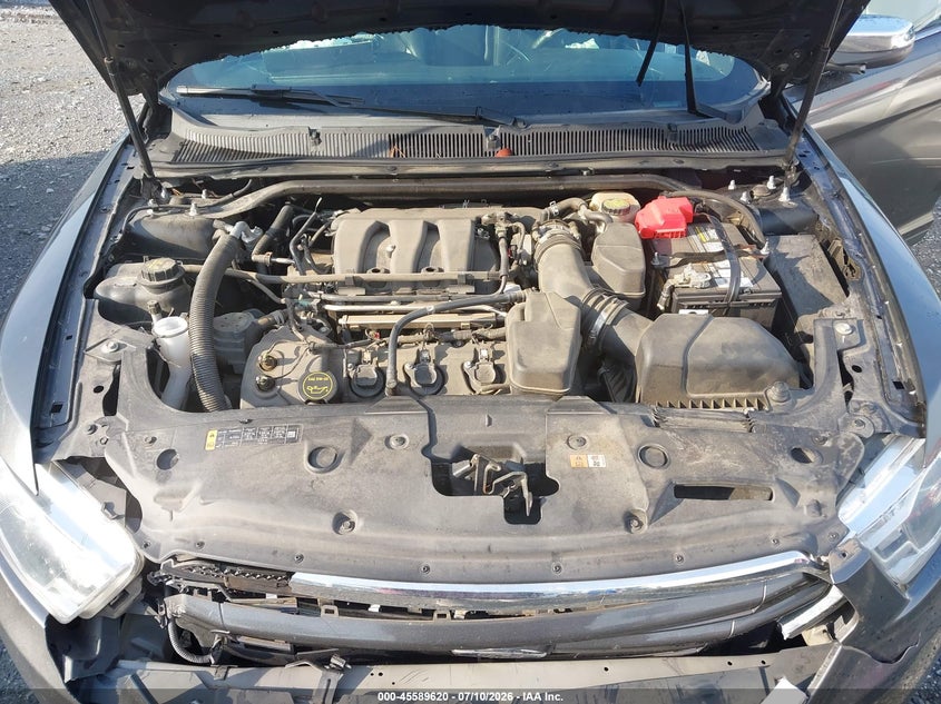 FORD TAURUS 2017 VIN 1FAHP2F82HG104036