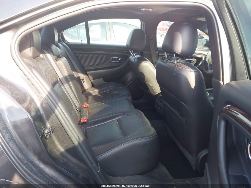 FORD TAURUS 2017 VIN 1FAHP2F82HG104036