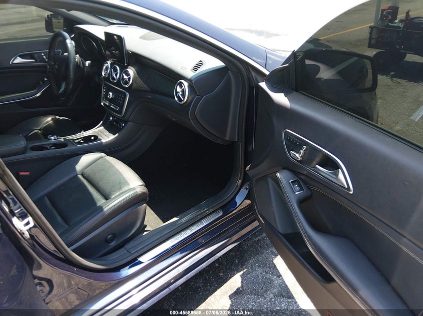 AtlanticExpress - Mercedes-Benz CLA-Class