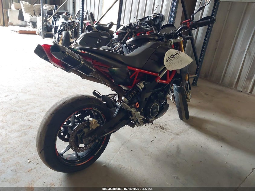 2020 APRILIA DORSODURO auction photo 4