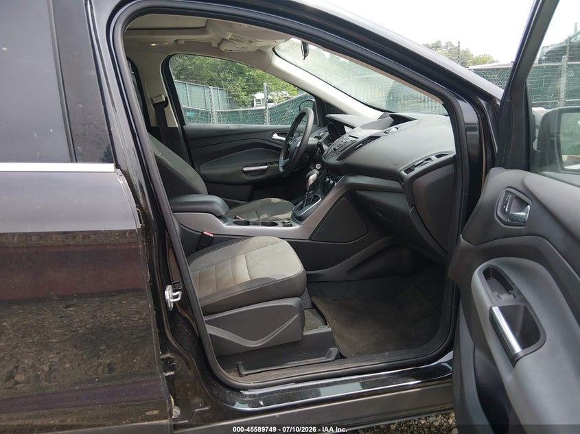 2013 FORD ESCAPE auction photo 5