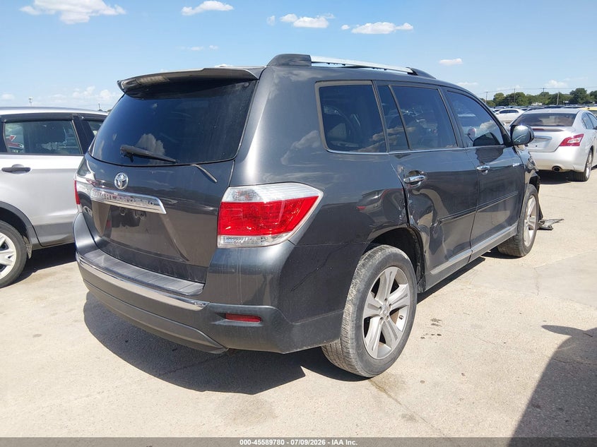 2013 TOYOTA HIGHLANDER auction photo 4