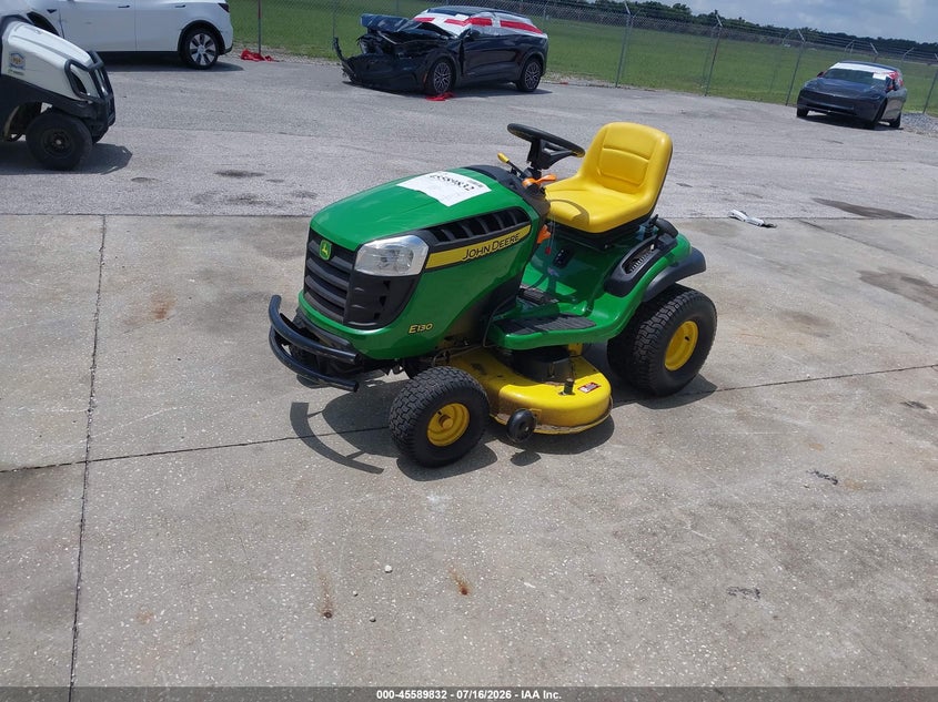 2019 JOHN DEER E130 auction photo 2