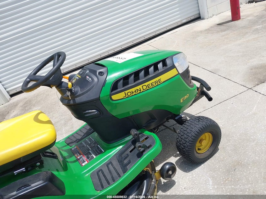 2019 JOHN DEER E130 auction photo 5