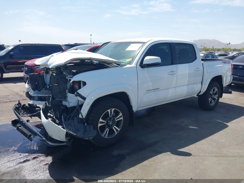 2019 TOYOTA TACOMA auction photo 2